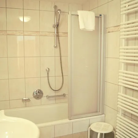 Apartpension Schollberg Gasthof St. Anton am Arlberg