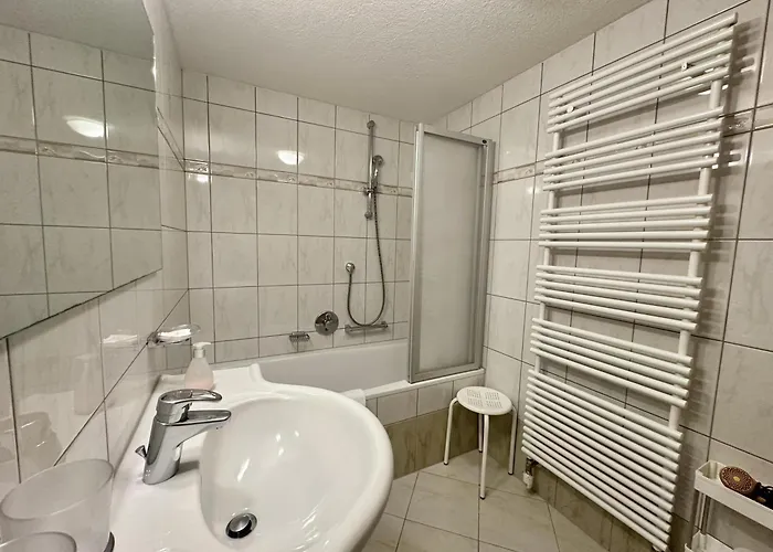 Apartpension Schollberg بيت ضيافة 3*