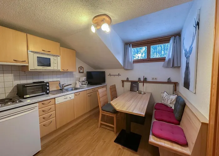 Apartpension Schollberg بيت ضيافة 3*