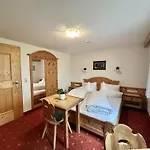 Apartpension Schollberg Gasthuis Sankt Anton am Arlberg