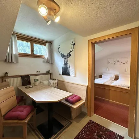 Apartpension Schollberg 圣安东阿尔贝格