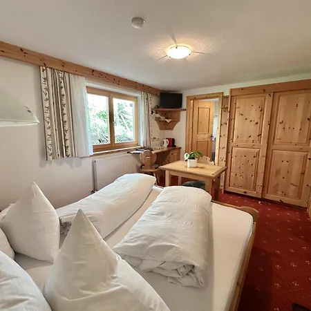 招待所 Apartpension Schollberg 圣安东阿尔贝格