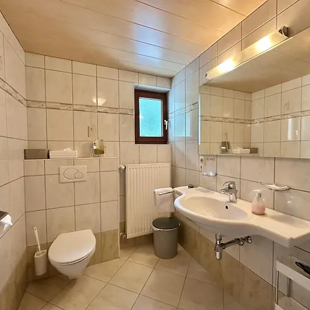 Apartpension Schollberg 招待所 圣安东阿尔贝格