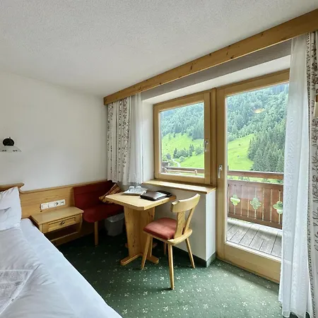 招待所 Apartpension Schollberg 圣安东阿尔贝格