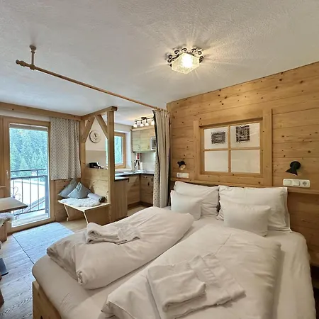 招待所 Apartpension Schollberg 圣安东阿尔贝格