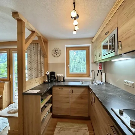 Apartpension Schollberg 招待所 圣安东阿尔贝格