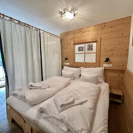 Apartpension Schollberg 招待所