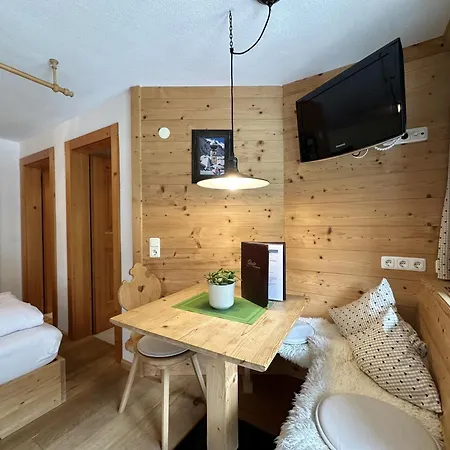 招待所 Apartpension Schollberg